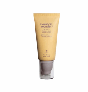 Haruharu Wonder Black Rice Moisture Airyfit Daily Sunscreen SPF50+ PA++++